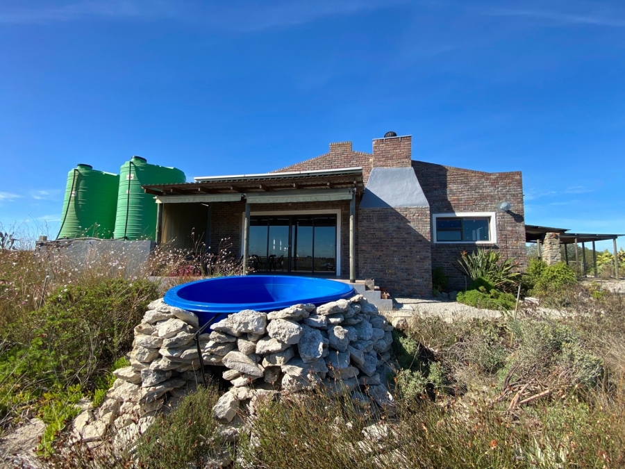 Commercial Property for Sale in Hartebeesfontein Western Cape